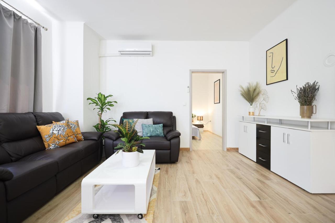 Mathilda'S Apartment Задар Экстерьер фото